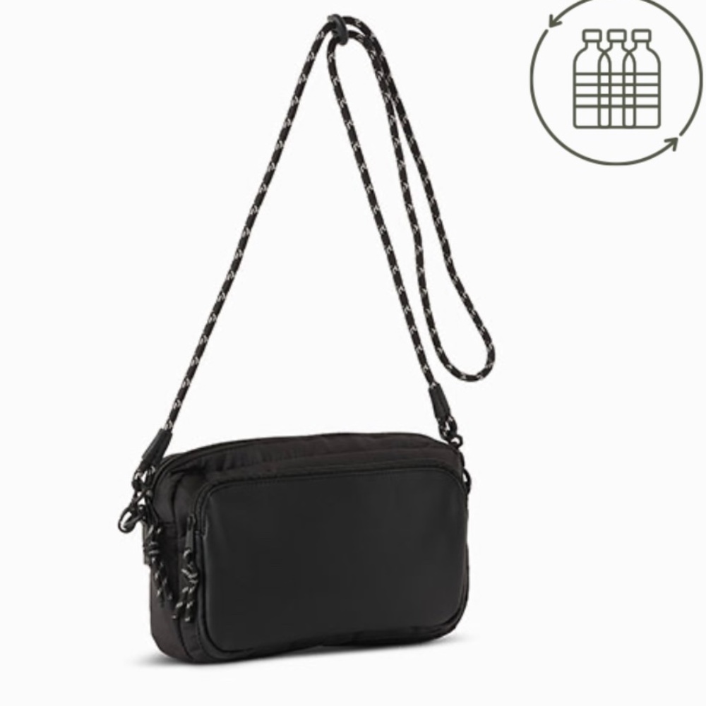 Thirty One black All Zipped Up crossbody purse NIB